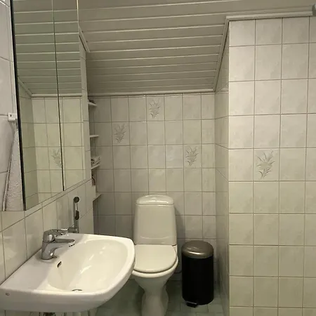 Cozy And Calm House W 3 Bedroom And Bus Connection To Santa Claus Prázdninový dům