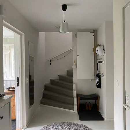 Cozy And Calm House W 3 Bedroom And Bus Connection To Santa Claus بيت للعطل روفانييمي