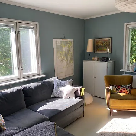 Cozy And Calm House W 3 Bedroom And Bus Connection To Santa Claus * روفانييمي