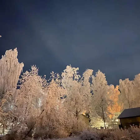 بيت للعطل Cozy And Calm House W 3 Bedroom And Bus Connection To Santa Claus